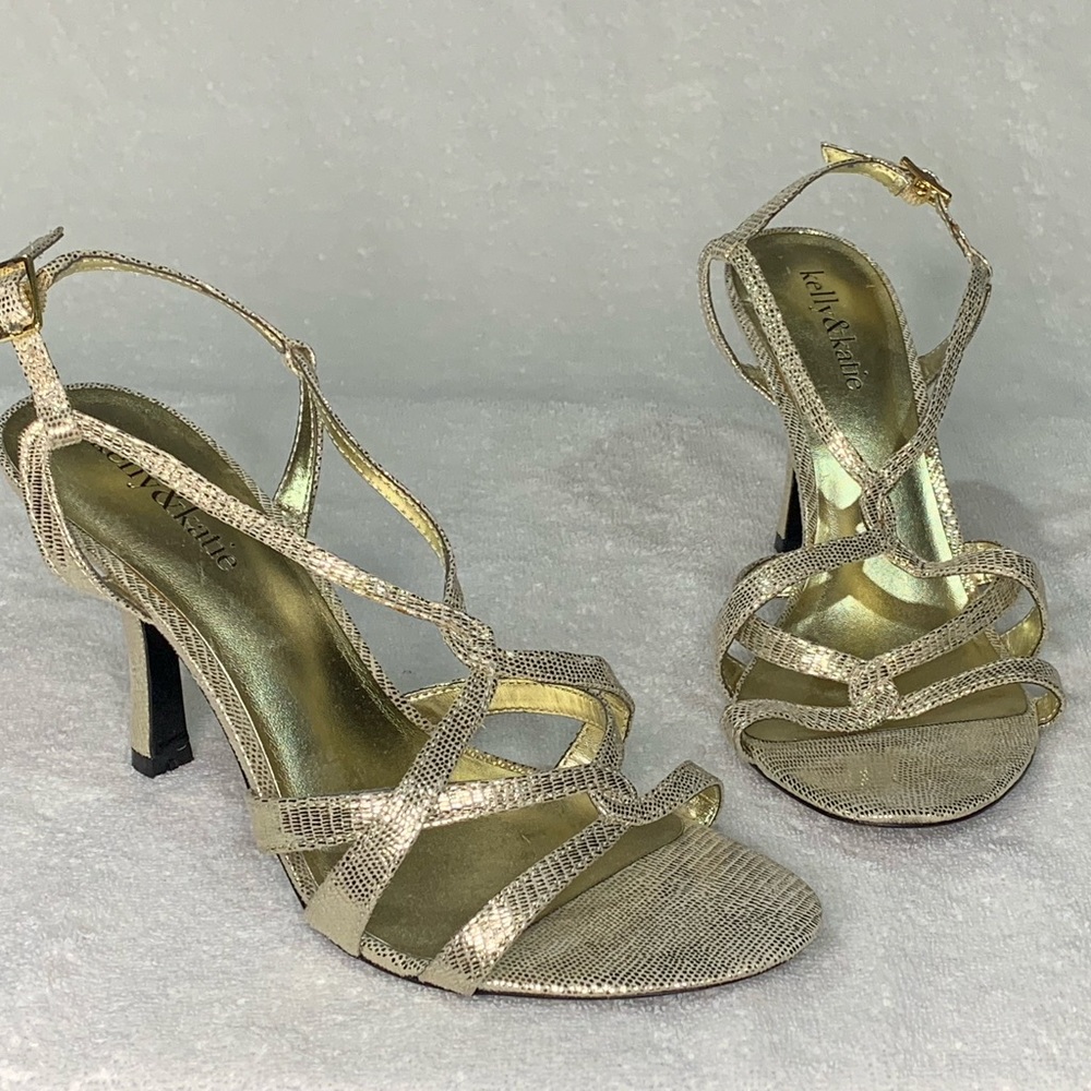 Kelly & Katie Gold Sandals